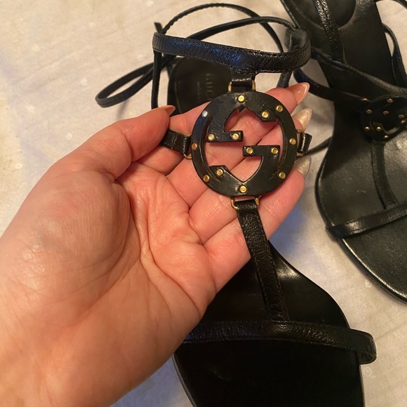 Authentic GUCCI black lace up up blondie heels - Picture 4 of 8